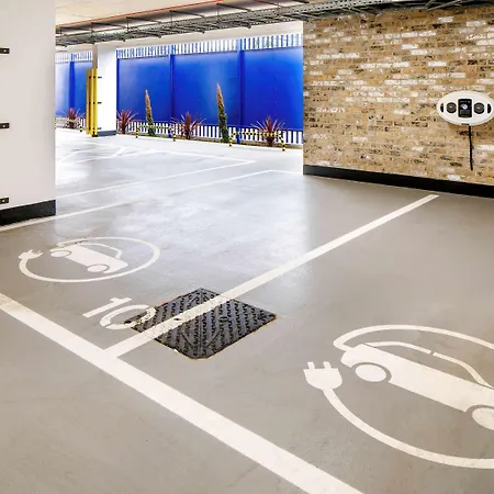 Ibis Styles London Seven Kings 3*
