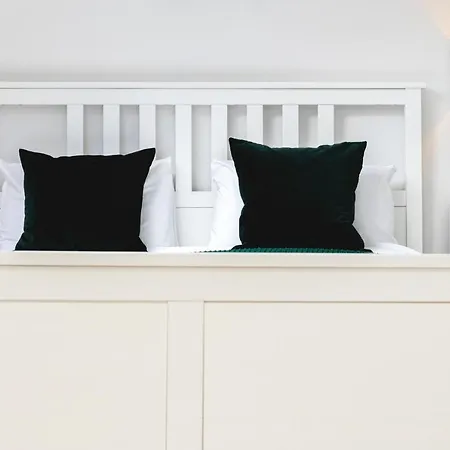 Penthousestays Notting Hill - Chic 2 Bedroom W/ King Beds - Near Portobello Road & Kensington High Street Apartment London