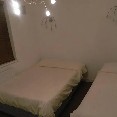 Apartment 2 Bed London