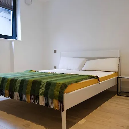 Cute Flat London