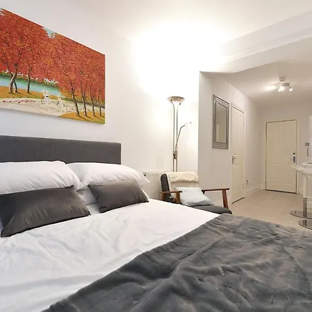Stylish By Luxestays Shepherds Bush Londres