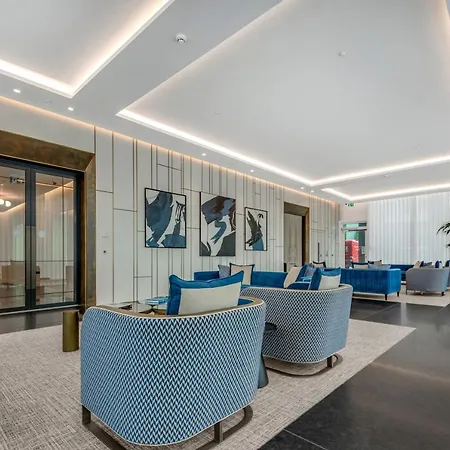 Modern 01 & 02 Bed In Canary Wharf Apartment *