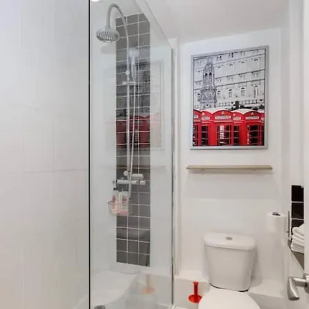 Stylish Studio Near Notting Hill Station! Apartment London