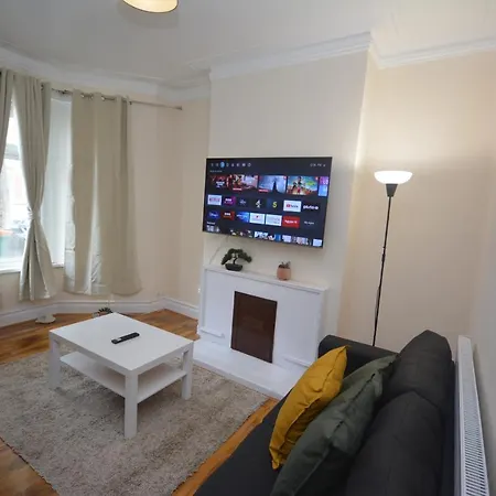 Cheerful 3 Bedroom In Greater * Londres