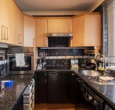1 Bedroom Flat Close To With Free Parking Arrangement