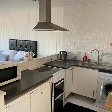 Amazing Studio Flat *