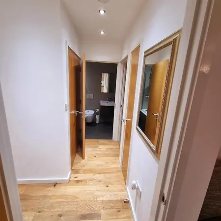 Apartment Executive E15 & Exclusive Terrace Views Of