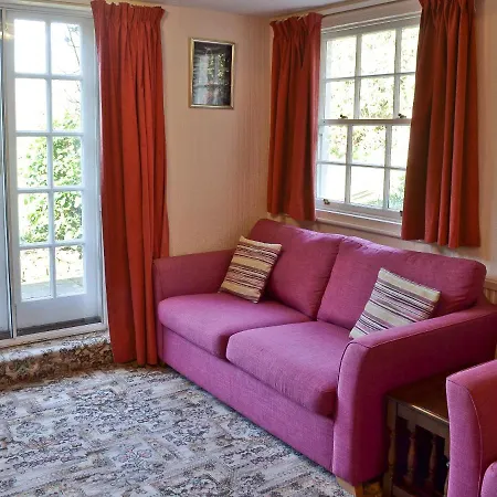 Suffolk House Annexe Ferienhaus *