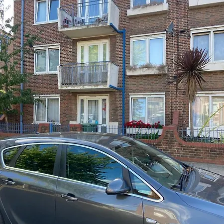 Burgess Park Homes - Near Central London