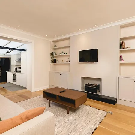 Apartment Penthousestays Chelsea - Luxury 2 Bedroom W/king Bed - Near King's Road London