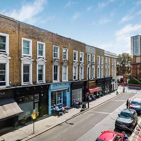 Lady On The Lane- 2 Bed Primrose Hill *