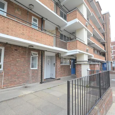 Beautiful 2 Bedroom Flat Near Finsbury Park *