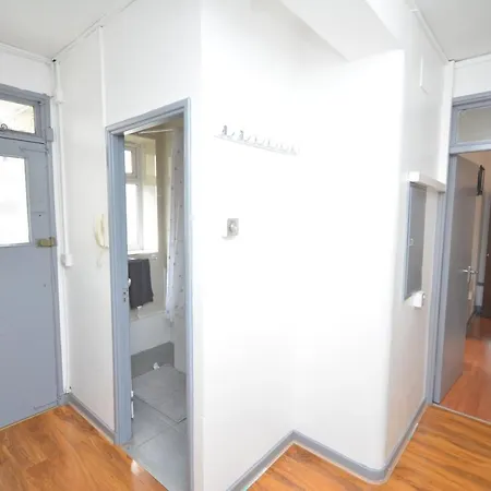 Beautiful 2 Bedroom Flat Near Finsbury Park Apartment *