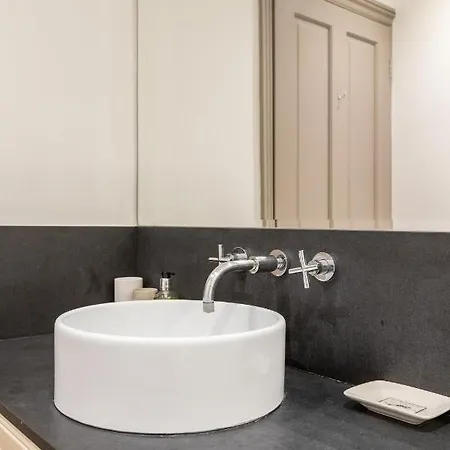 The Brunswick Oasis 2 Bedroom In Notting Hill * London