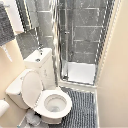 Hébergement de vacances Cheerful 3 Bedroom In Greater