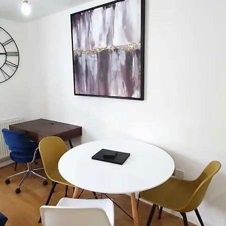 Garland Modern