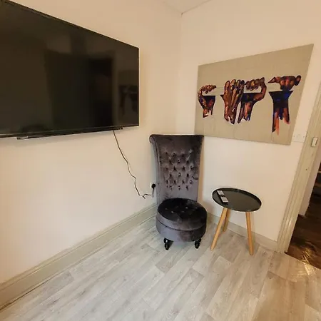 Apartment 43 Kimberly Road London