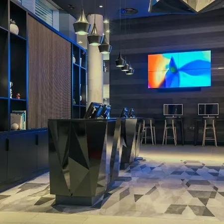Aloft Excel Hotell 4*
