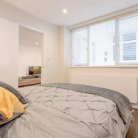 Appartamento Modern Flat In The Heart Of West