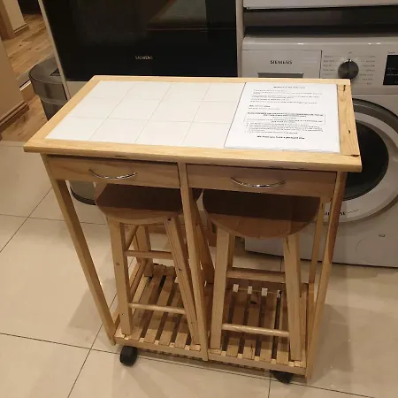 London Luxury 5 Min Walk From Station, With Free Parking & Free Wifi Ilford