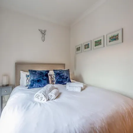 Pass The Keys Balham Modern Cosy Apartment *