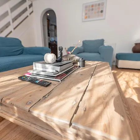 Holiday home #gorgeous 3 Beds Home#7min To Subway, Free Parking