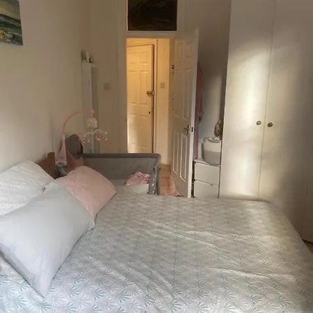 Gardens View Cosy One Bedroom Flat Free Wifi Kew