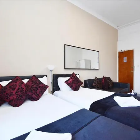 Cavali Hotel London