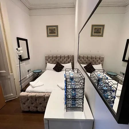 Hotel Cavali 3*