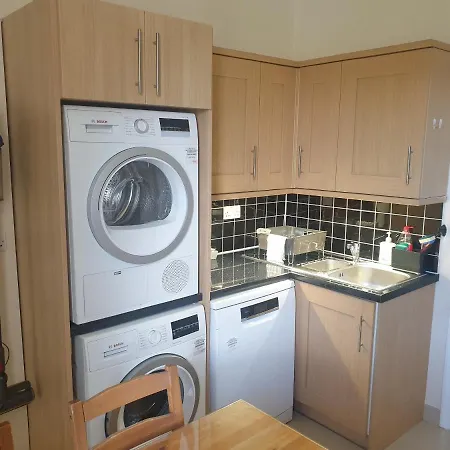 London Luxury 2 Bedroom 5 Min From Tube Station With Free Parking Wanstead