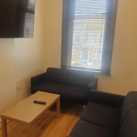 London Luxury 2 Bedroom 5 Min From Tube Station With Free Parking Wanstead