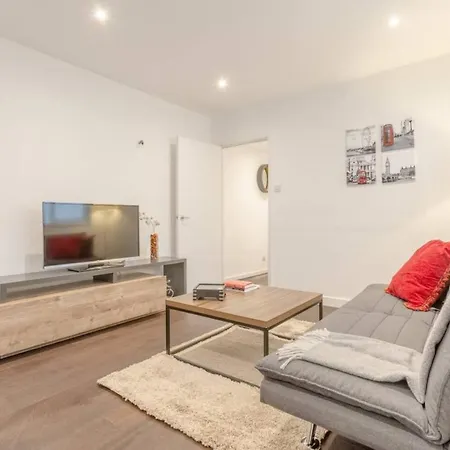 Apartment Modern Flat In The Heart Of West *