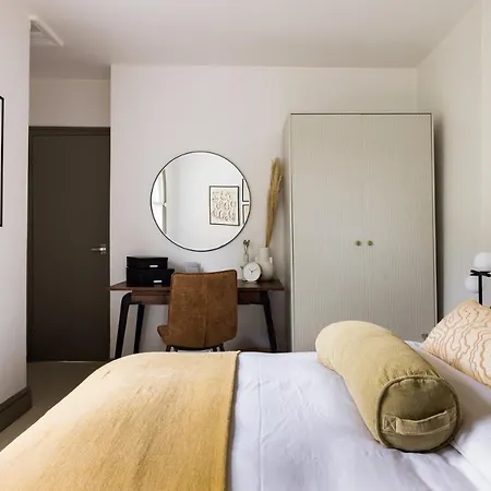 The Kensington And Chelsea Classic - Glamorous 2bdr Flat * London