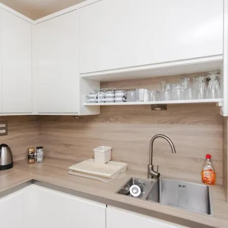 Spacious 2 Bedroom Flat On Bermondsey St