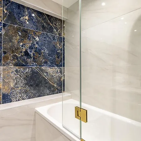 Apartment Modern Edgware London