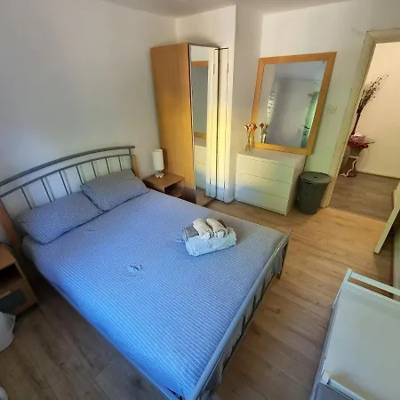 A Corner Of The World Bed & Breakfast