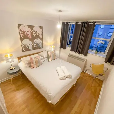 Flat 18 London