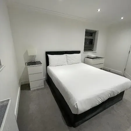 West Ham Apartment