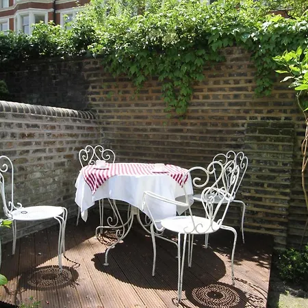 Hotel Ridgemount London