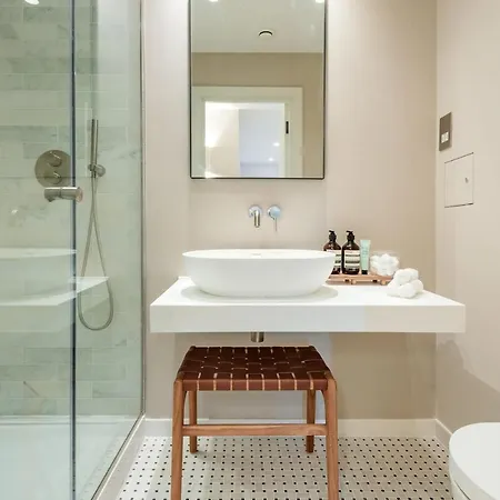 Notting Hill Gate I Apartment *