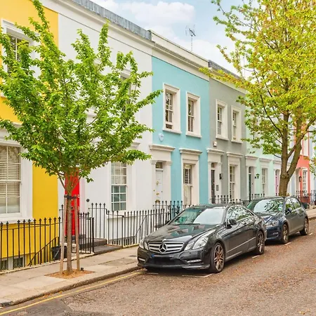 Notting Hill Gate I