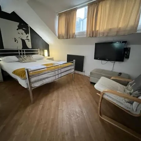 Apartasuites Emerald * London