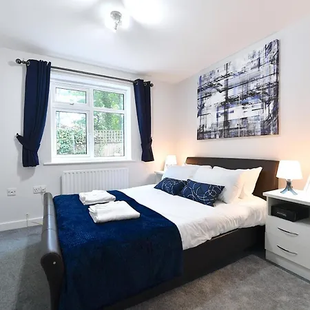 Clapham Junction - 2 Bedroom * 런던