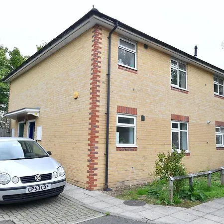 Clapham Junction - 2 Bedroom B&B *