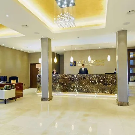 Hotel Park Grand Heathrow 4*
