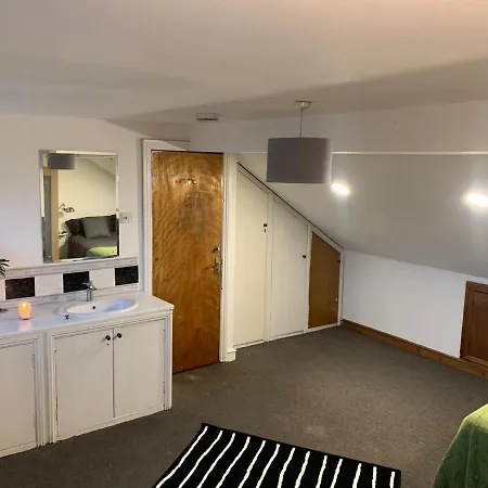 Balham, South Spacious 6, 6 Available * London