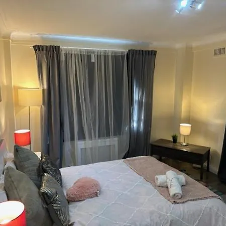 Superb One Bedroom Private Apartment London