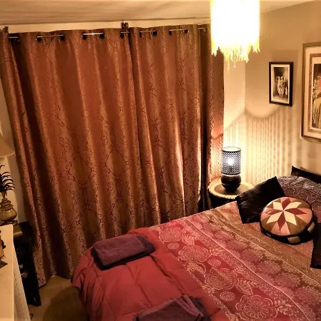 1 Dbl Bed Ground Floor Modern Oriental Flat Greenwich Park London