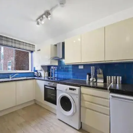 The Exquisite Gem -parking Apartment Harrow