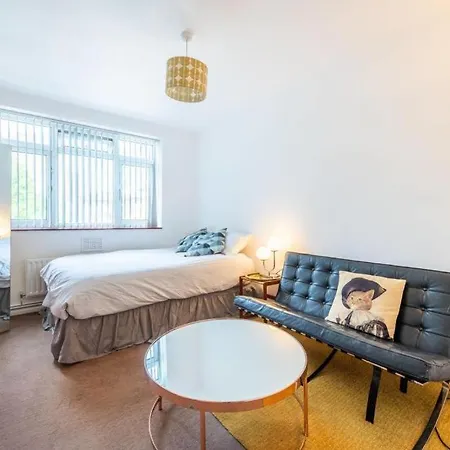 Flat 13 *